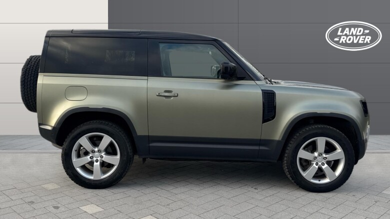 Land Rover Defender 3.0 D250 HSE 90 3dr Auto Diesel Estate